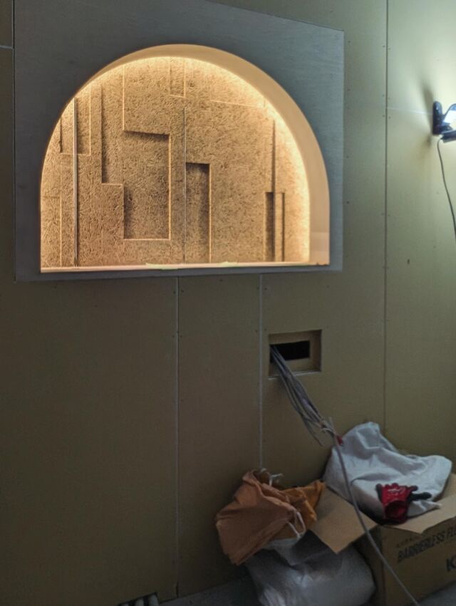 .
.
.
【Sサロン新店舗プロジェクト｜vol.06 内装工事 現場確認】
.
ニッチに用いた木毛板に間接光を落とし、
素材の陰影を空間の主役に。
.
静かな奥行きのある表情が現れてきました。
.
.
.
#美容室#メンズサロン#ヘアサロン#バーバー#サロンデザイン#美容室デザイン#店舗デザイン#内装デザイン #設計事務所 #建築設計 #空間デザイン #新店舗 #店舗設計 #内装工事 #現場確認 #ニッチ #間接照明 #照明デザイン #木毛板 #素材感 #質感 #光と影#ヌードエレメンタリー#一級建築士事務所#福山市店舗設計#福山市店舗デザイン#menssalon#salondesign#lightingdesign#architecturestudio